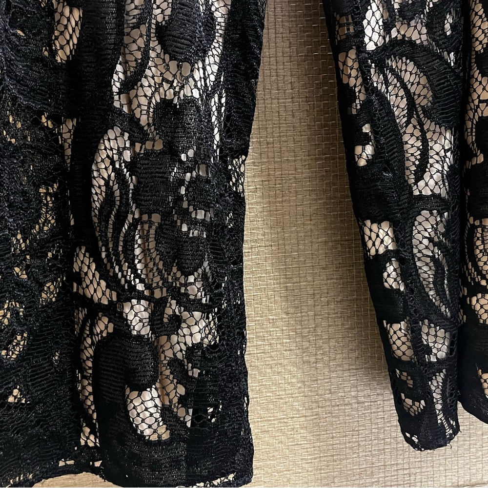 Alice + Olivia Lace Pattern Wide Leg Pants - Picture 5 of 15